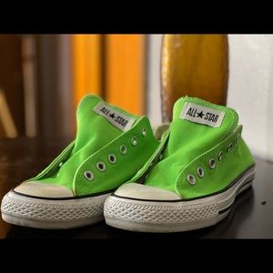 Like green converse sneakers